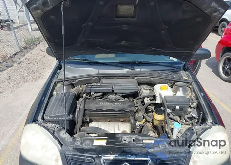 2004 Suzuki Forenza S из США, поврежденный, VIN KL5JD52Z44967910